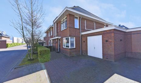 Te koop: Foto Woonhuis aan de Buurtsdijk 14 in Hooglanderveen