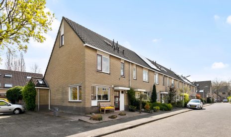 Te koop: Foto Woonhuis aan de Glazenierstraat 25 in Hoogland