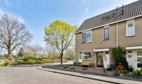 Te koop: Foto Woonhuis aan de Glazenierstraat 25 in Hoogland