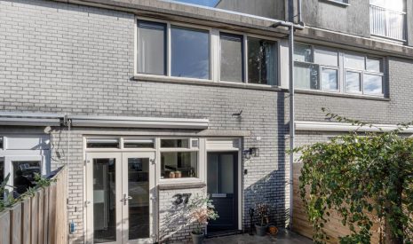 Te koop: Foto Woonhuis aan de Louis Armstrongstraat 37 in Amersfoort